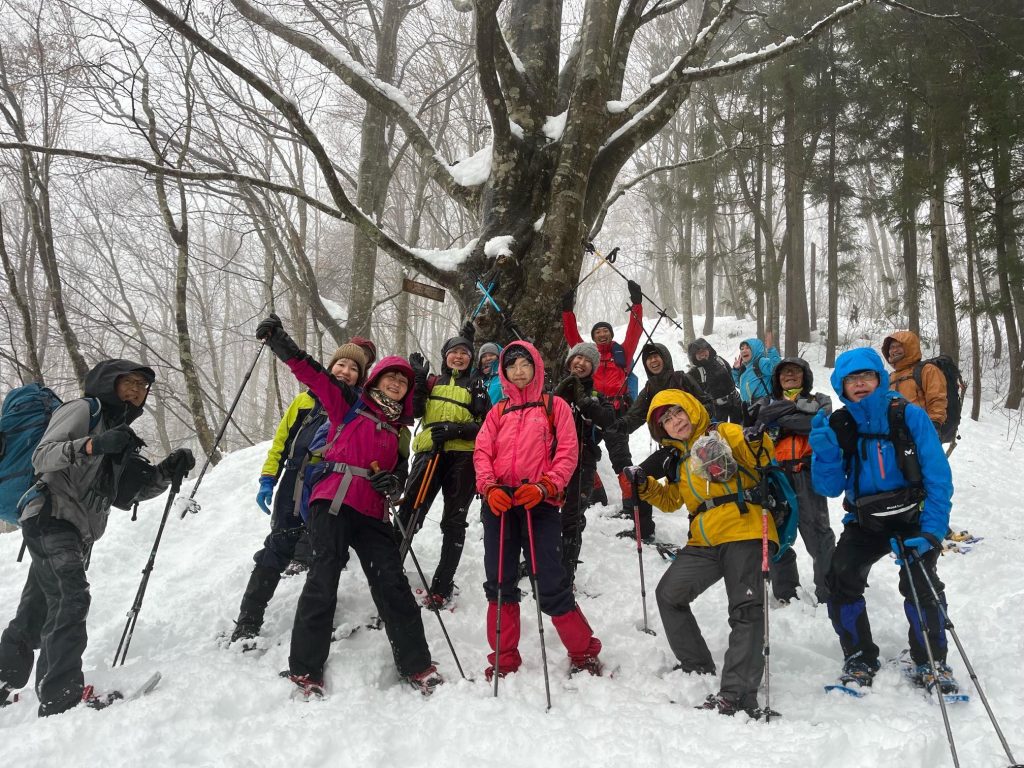 ディープな山形！My かんじきで、雪山登山体験してきた@白鷹山